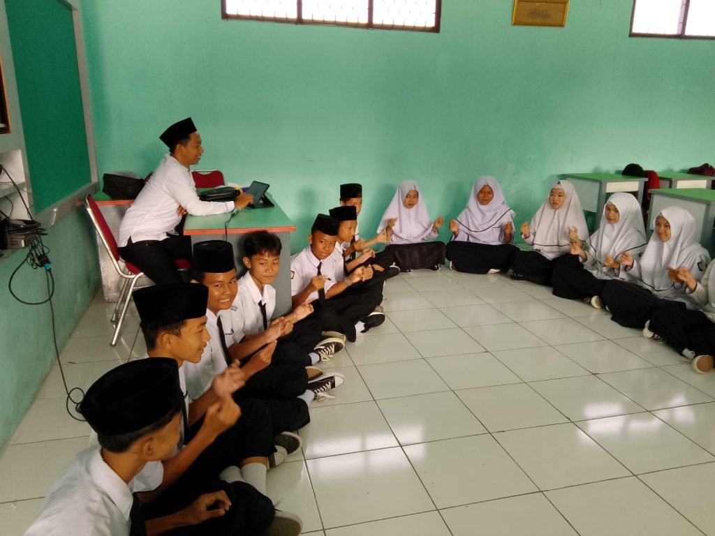 MTs Attaqwa 03 Babelan Bangkitkan Kegairahan Mengajar Lewat Setoran Modul Mingguan
